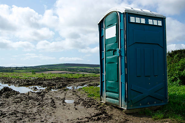 Best Deluxe Portable Toilet Rental  in Stuart, IA